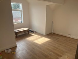 Photo Of Private floor, with bathroom, kitchen and rooms. in Harpurhey