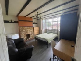 Photo Of Room available in Pettswood /Orpington in Orpington