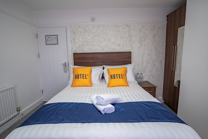 double-room-ensuite-in-uxbridge-london-rooms-to-rent-and-spare-rooms